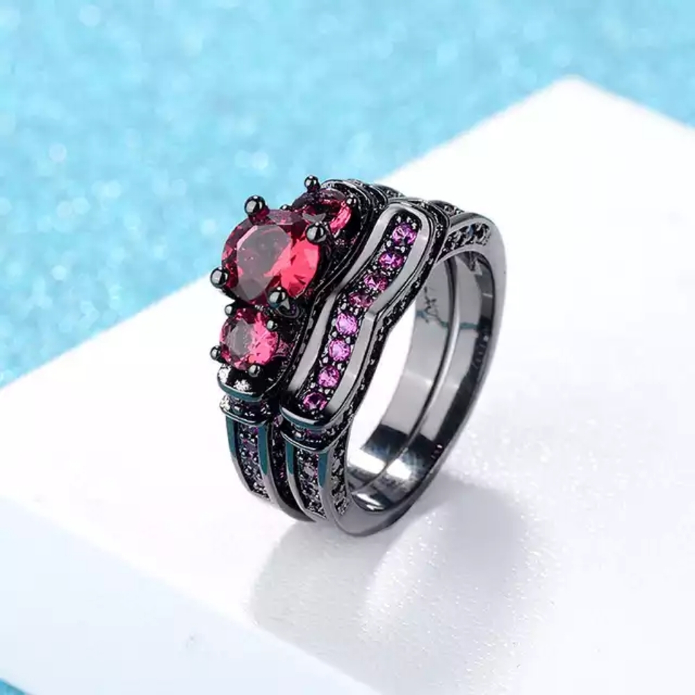 Women's Stacked Black Gold Red AAA Zircon Ring